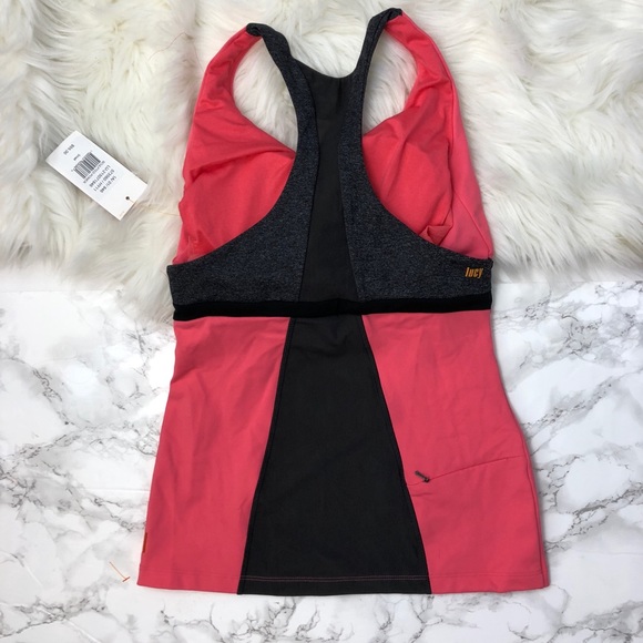 Lucy Sculpted Power Tank - Picture 5 of 6